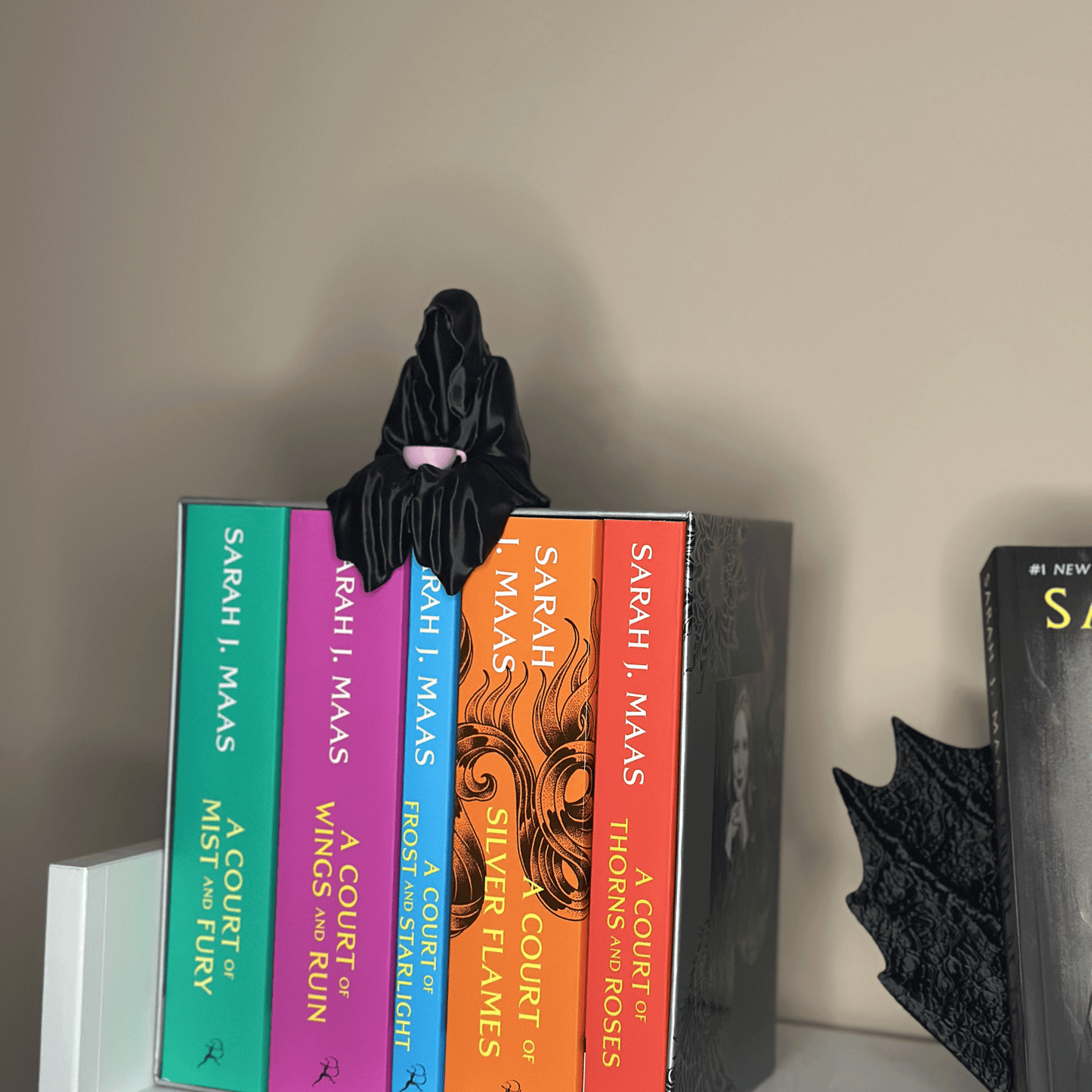 Сюриел с розова чашка