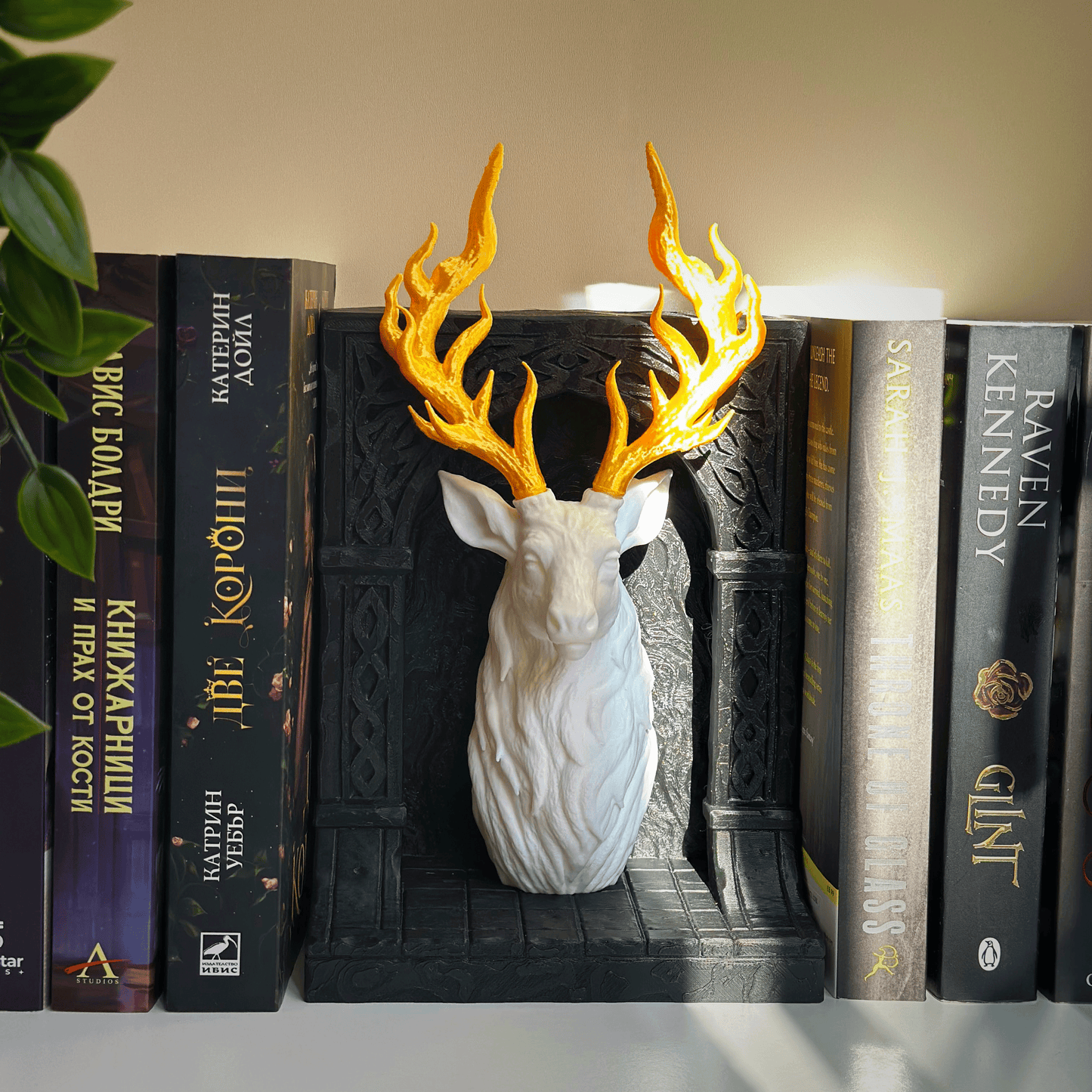 Книгоразделител Елен - The Lord of the North