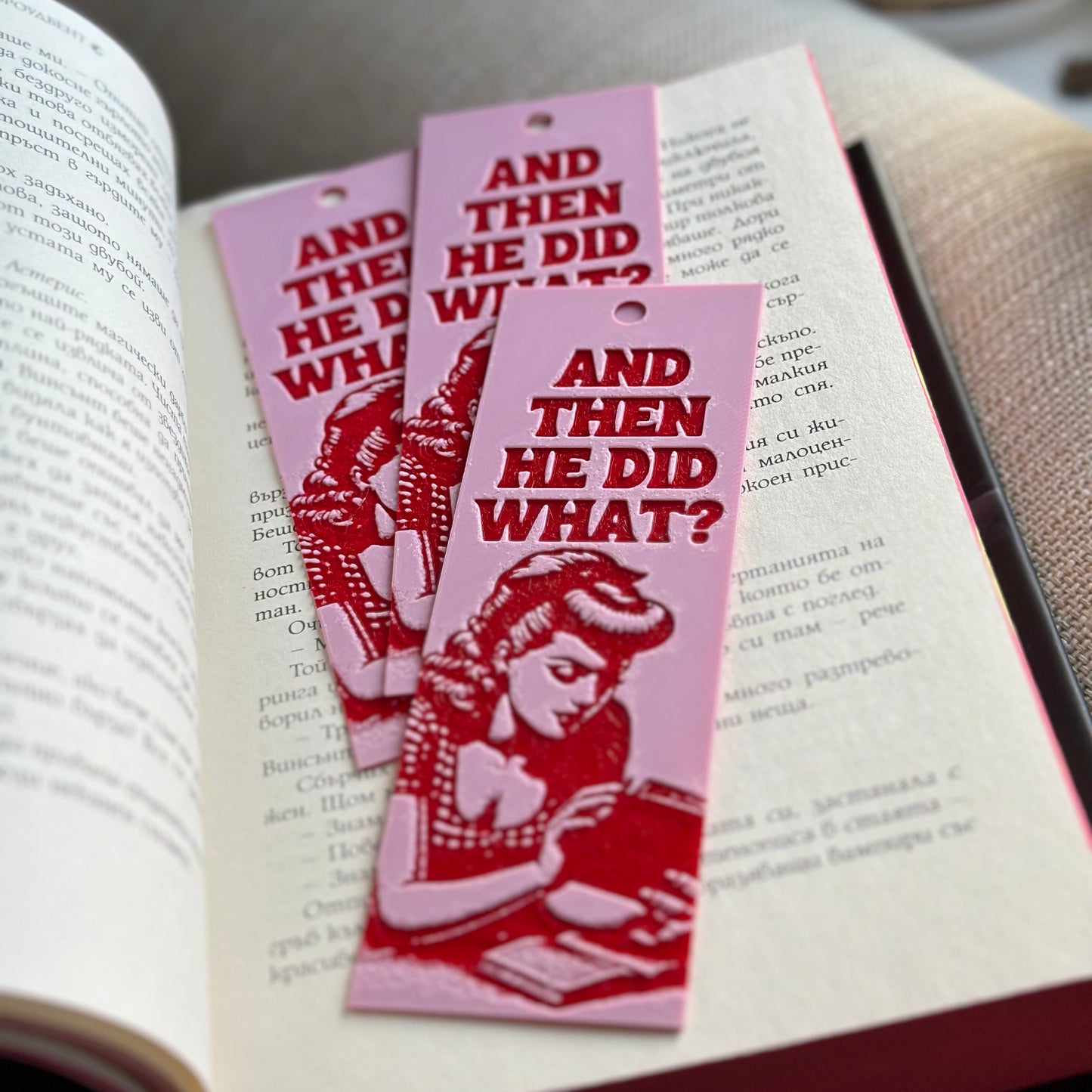 "and then he did what?" книгоразделител