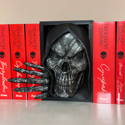 Книгоразделител Мрачен Жътвар