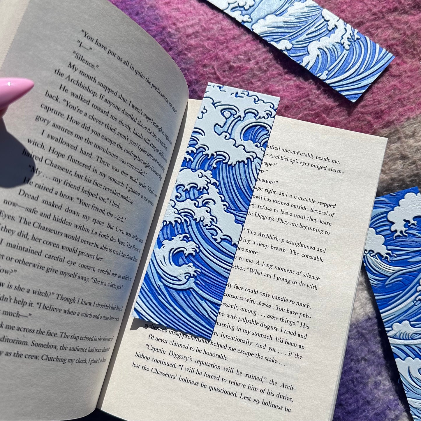 Книгоразделители Вълни