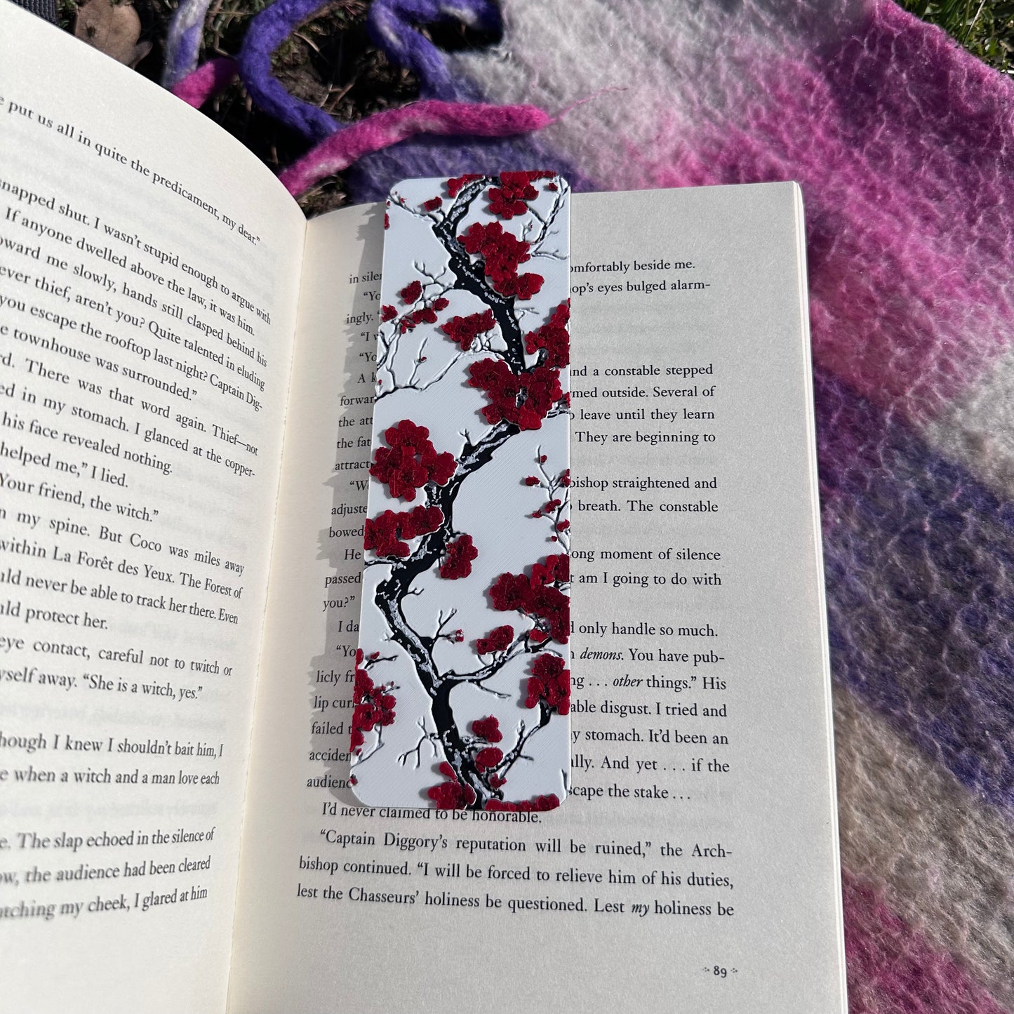 Японска череша книгоразделител