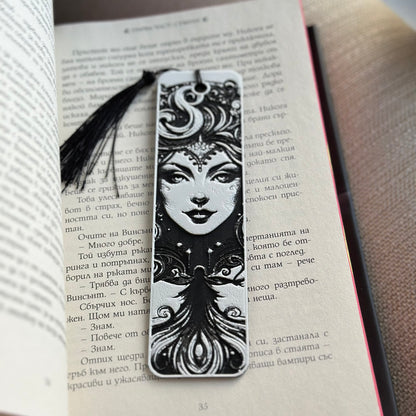 Черно-бели книгоразделители