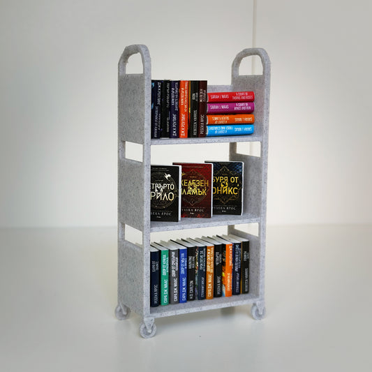 Миниатюра количка за мини книжки